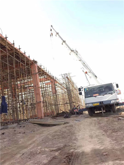 双河市吊车作业的安全注意事项有哪些？