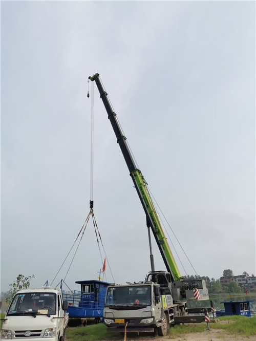 双河市桥梁建设吊装案例